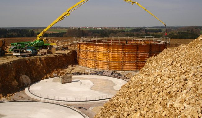 betonieren der Wände in einem Guss